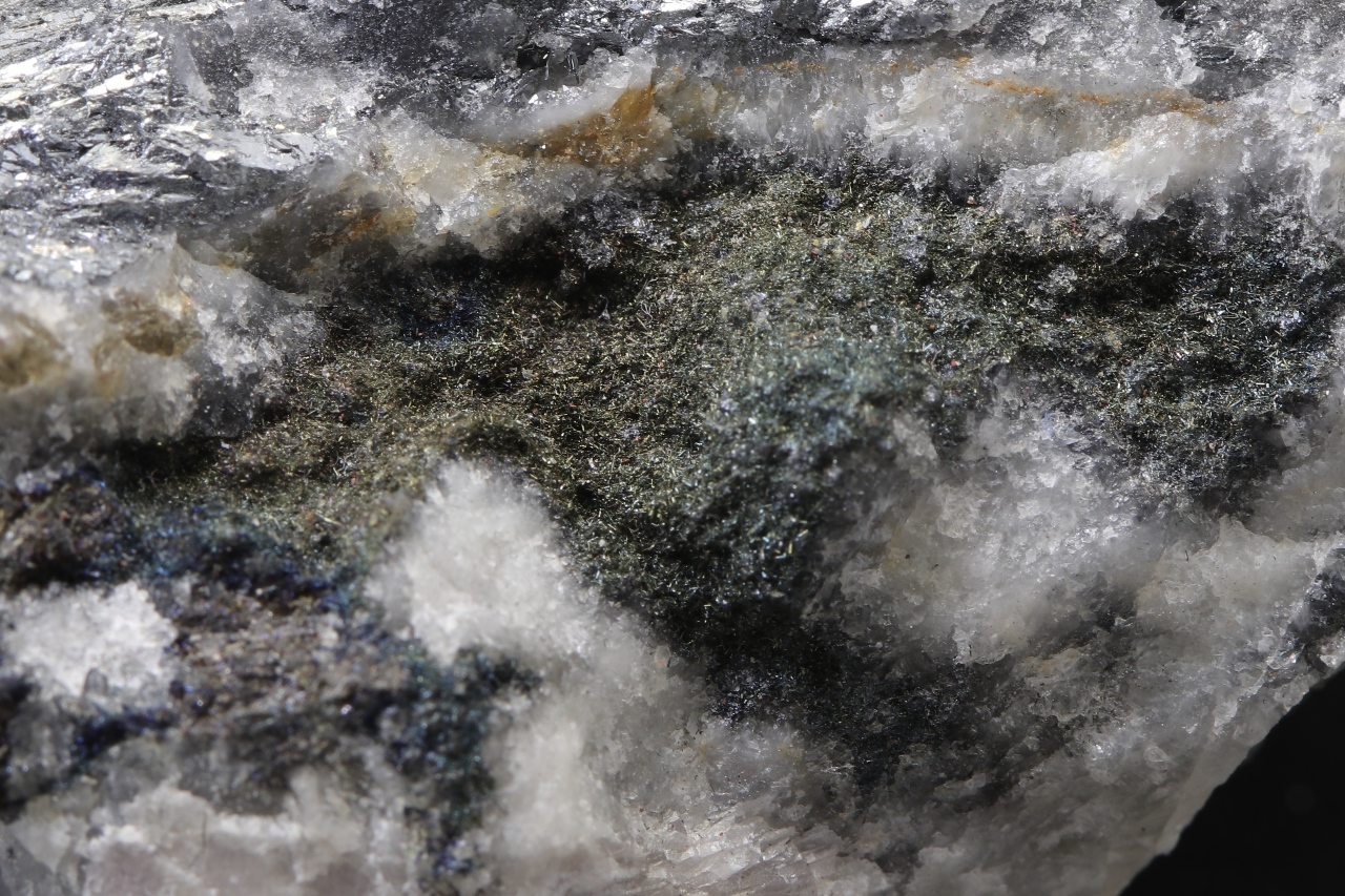 Stibnite, berthierite - Image 4