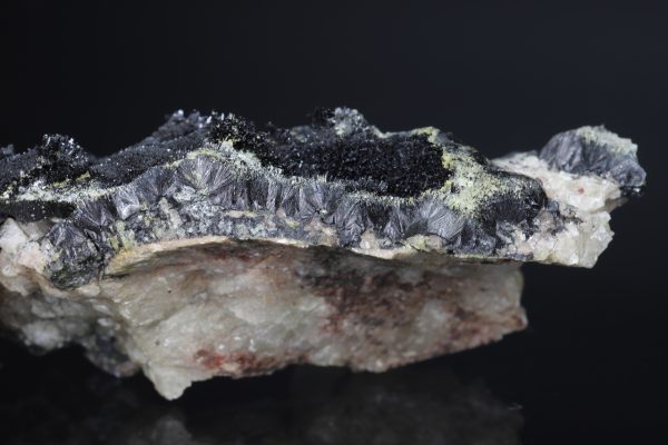 Montroseite