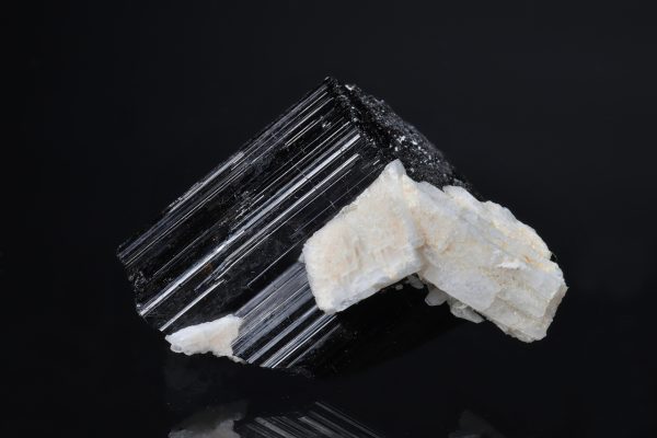 Schorl, albite