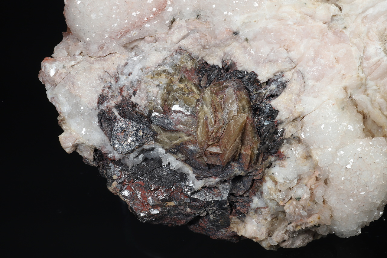 Calcite, siderite - Image 6