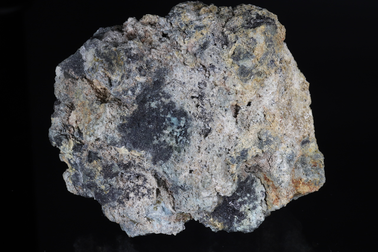 Scorodite, wolframite - Image 2