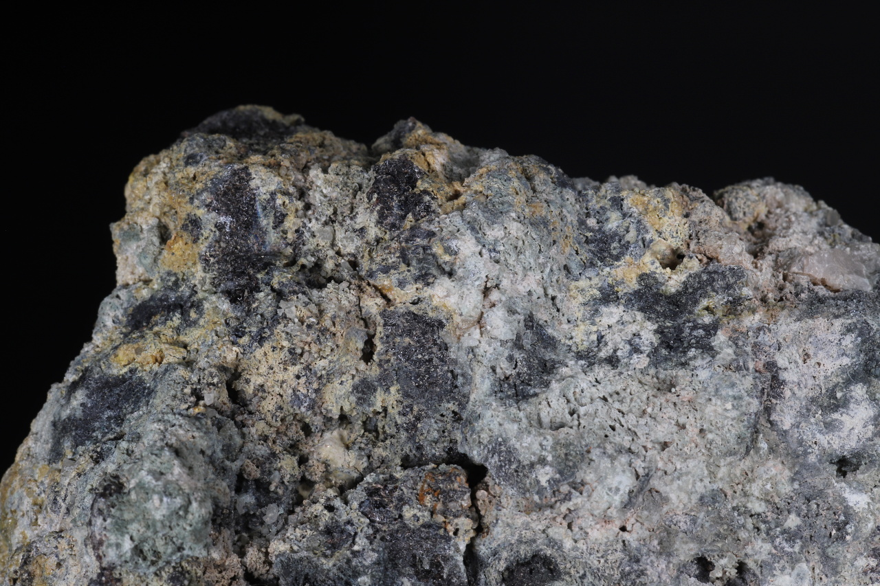 Scorodite, wolframite - Image 5