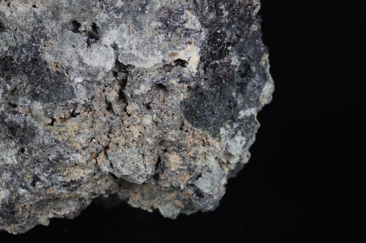 Scorodite, wolframite - Image 7