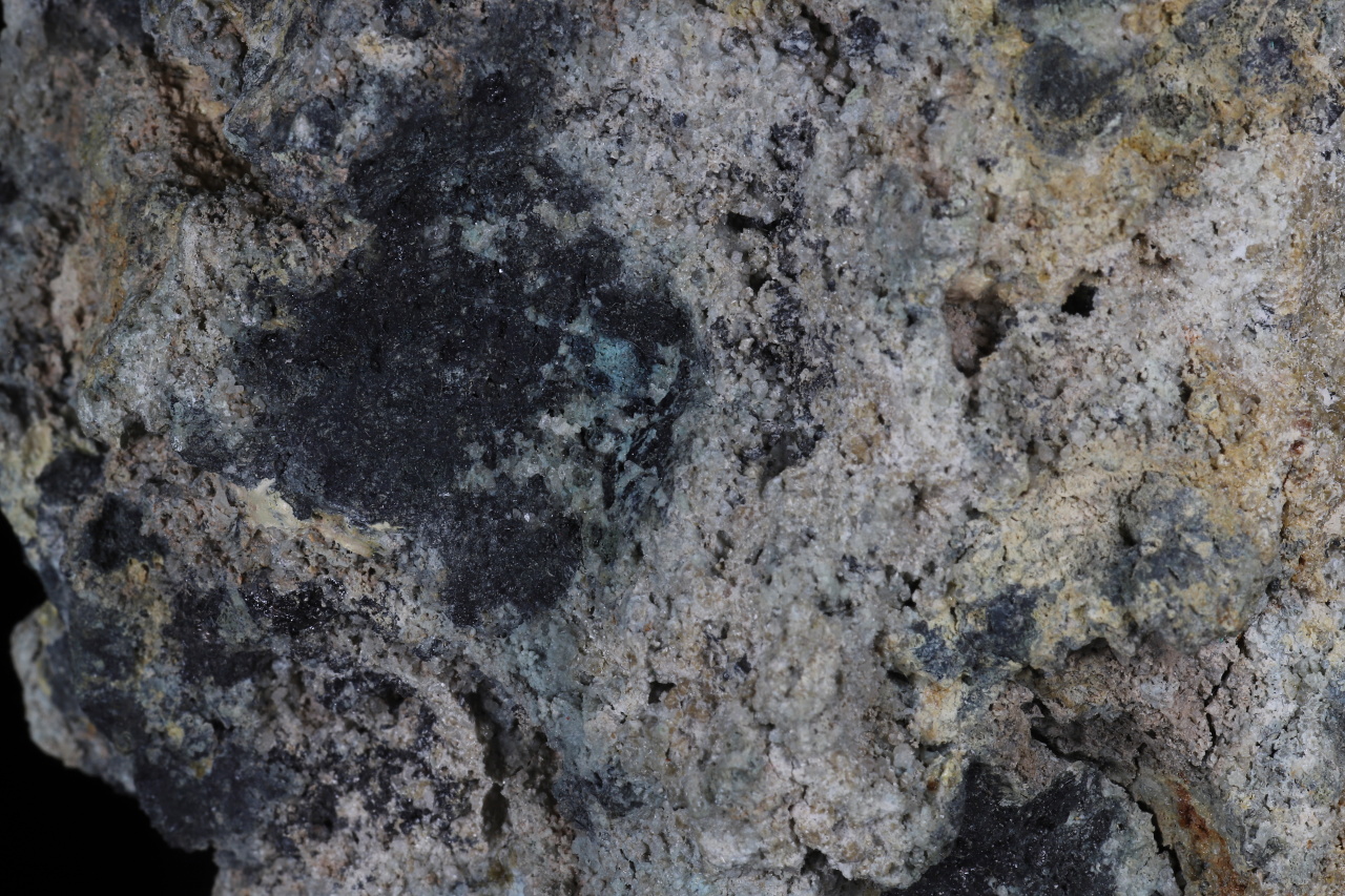 Scorodite, wolframite - Image 8