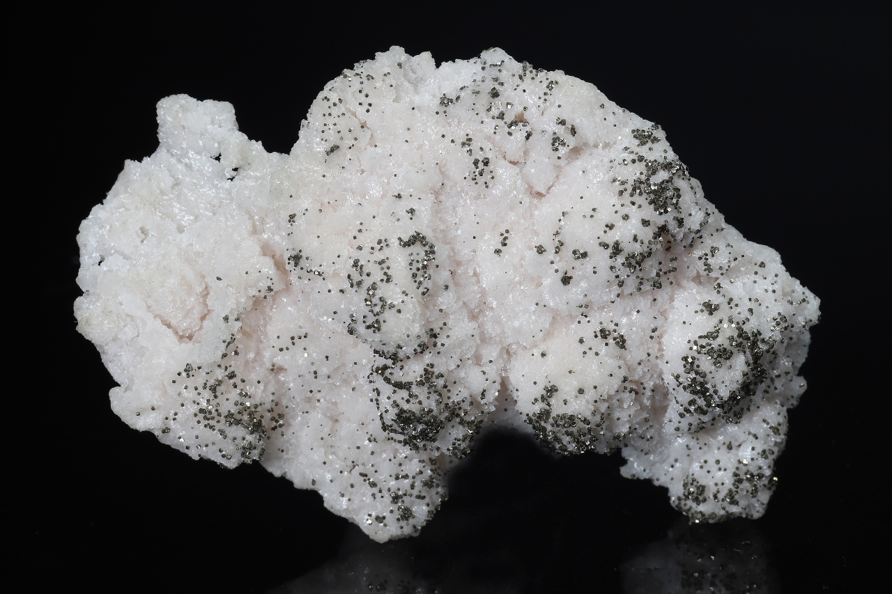 Dolomite, pyrite