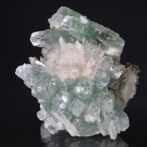 Apophyllite, stilbite, mesolite