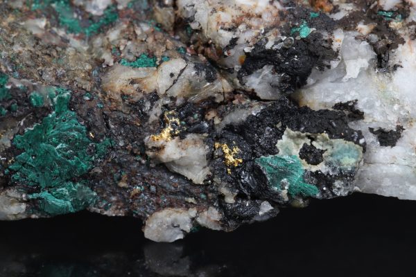 Gold, malachite