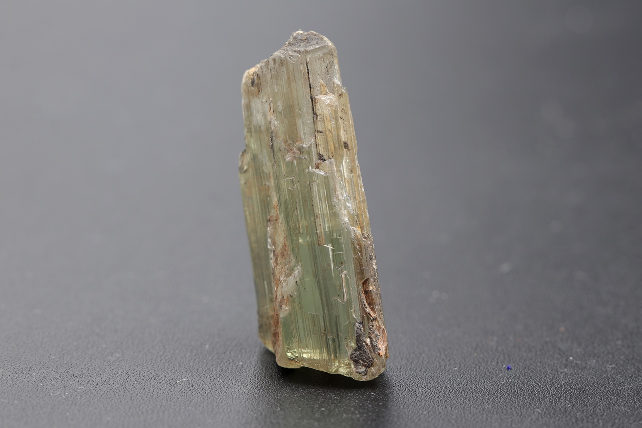 Diaspore "Sultanite" - Image 4