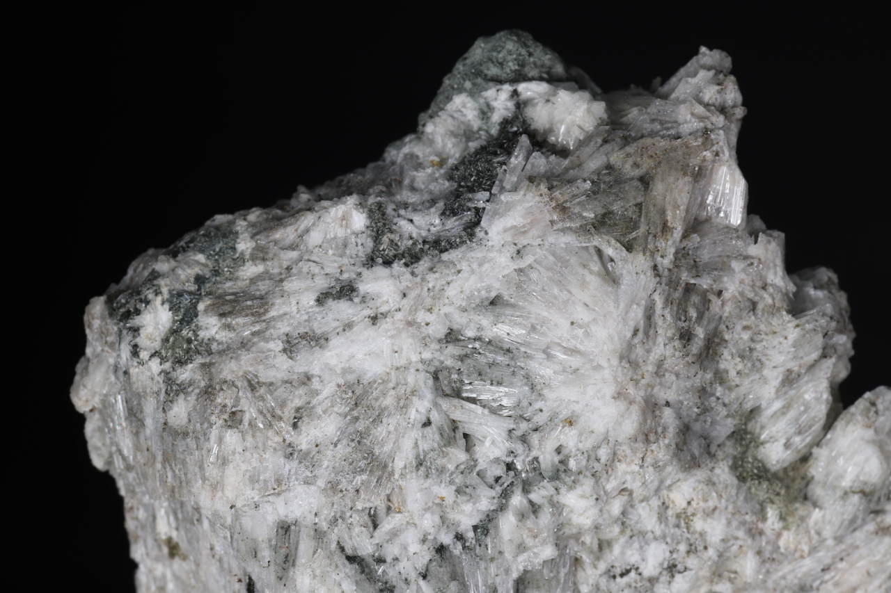 Danburite - Image 3