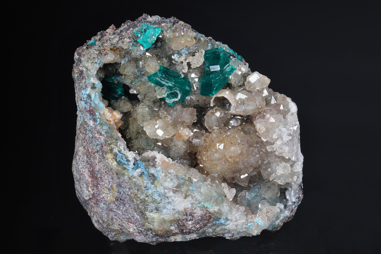 Dioptase - Image 5