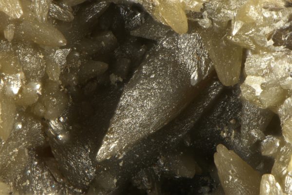 Stolzite - Image 6