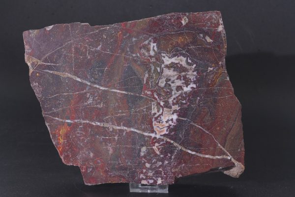 Ferruginous quartz, agate