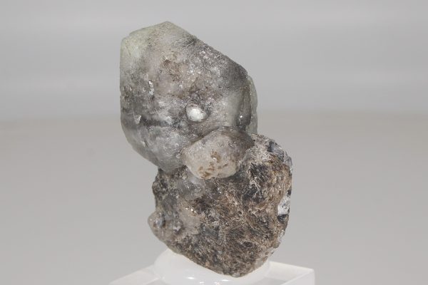 Phenakite, emerald - Image 2