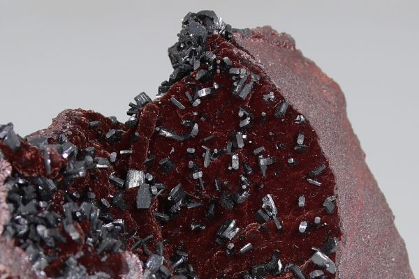 Goethite (velvet ore) - Image 5