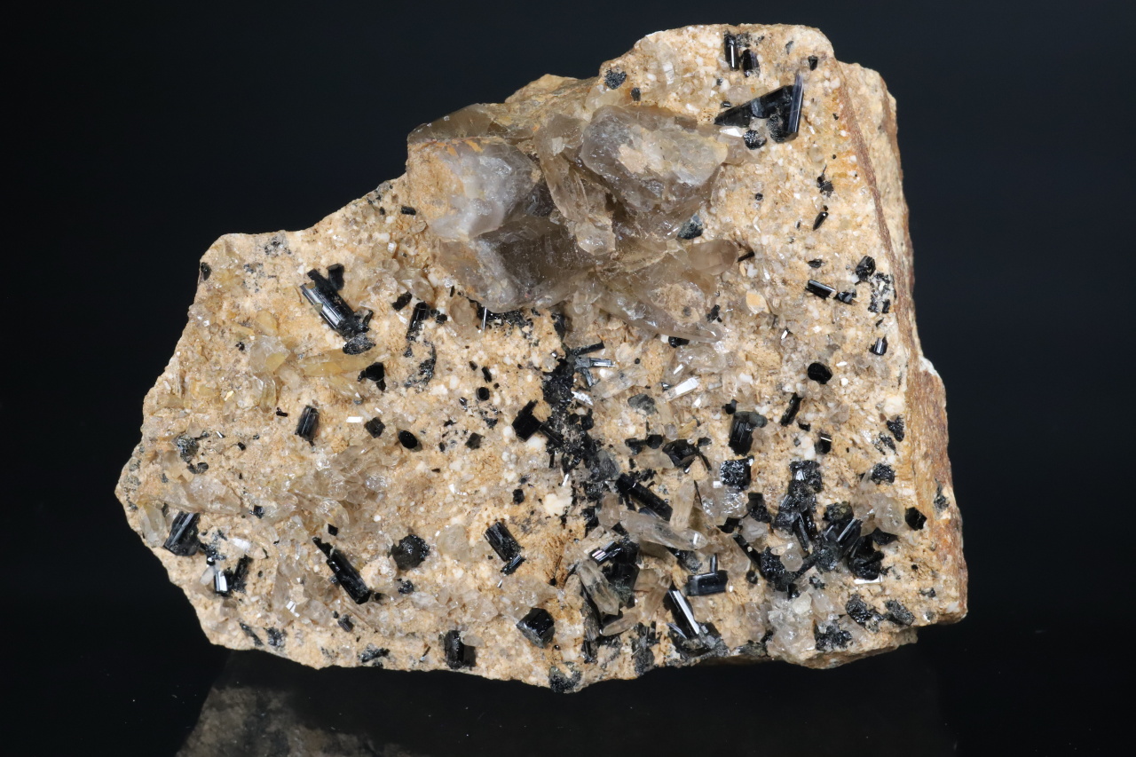 Limonite, scorodite