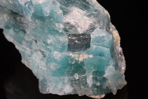 Brucite - Image 8
