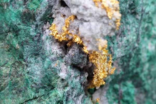 Gold - Image 12