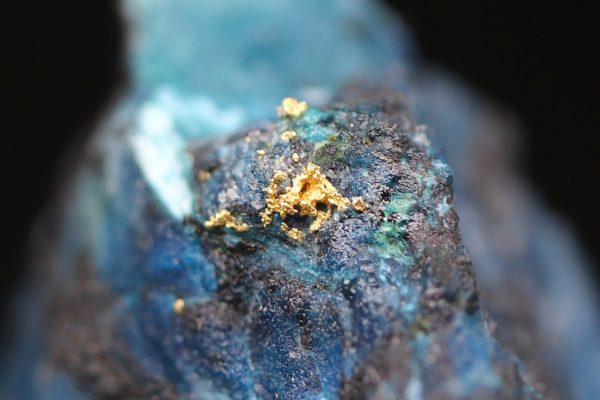 Gold, shattuckite - Image 7