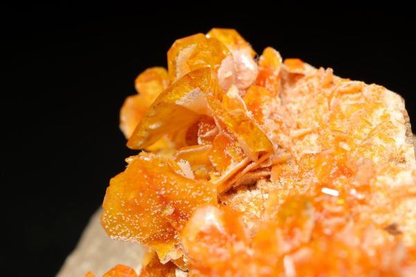 Wulfenite - Image 8