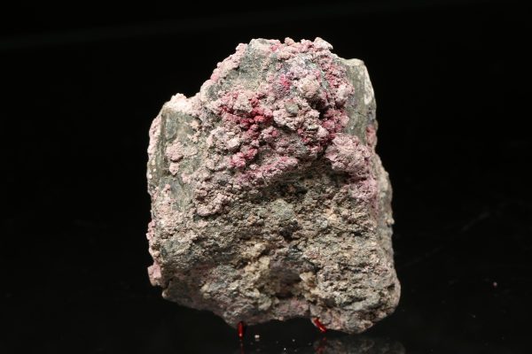 Erythrite