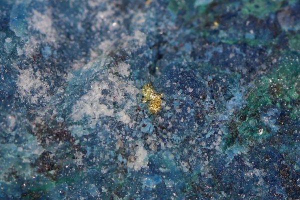 Gold, shattuckite - Image 7