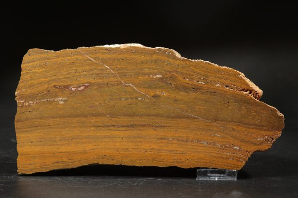 Ferruginous quartz