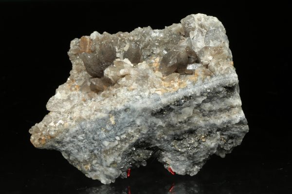 Quartz, boulangerite, siderite, tetrahedrite