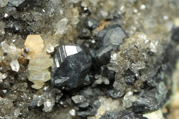 Bournonite, siderite