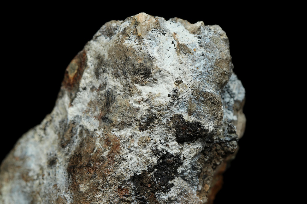 Zunyite - Image 4
