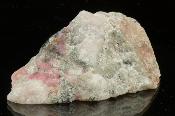Tugtupite - Image 5