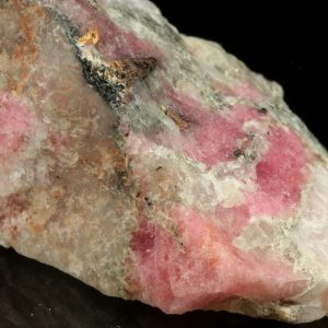 Tugtupite