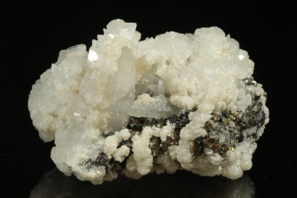 Rock crystal, dolomite, calcite, chalcopyrite - Image 2