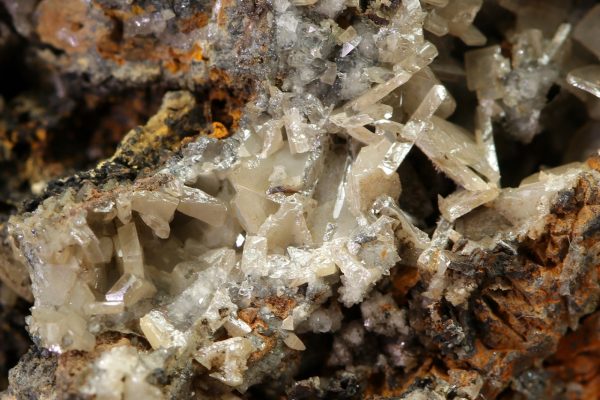 Wulfenite - Image 12
