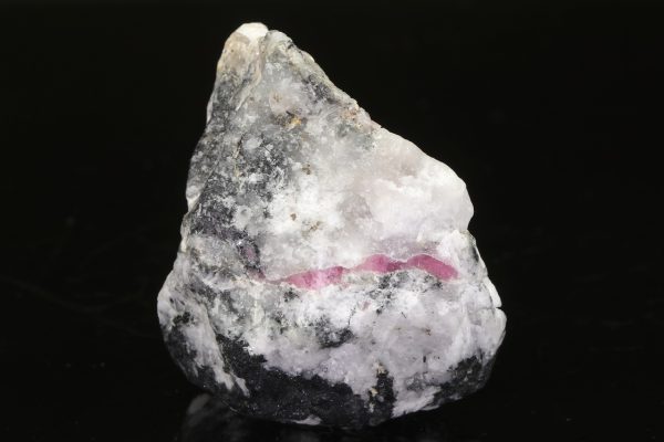 Tugtupite