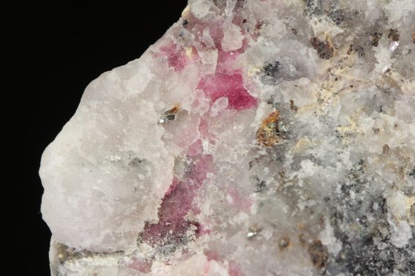 Tugtupite - Image 4