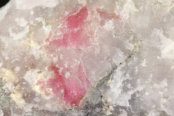 Tugtupite - Image 4