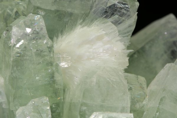 Apophyllite, mesolite - Image 8