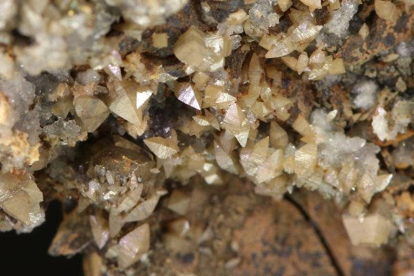 Wulfenite - Image 7