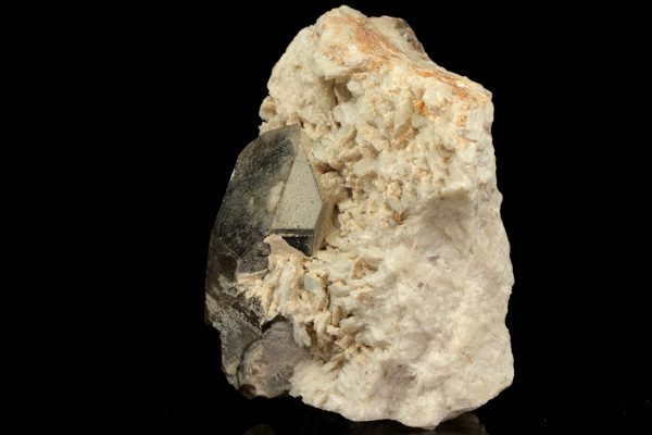 Topaz, albite, limonite - Image 6