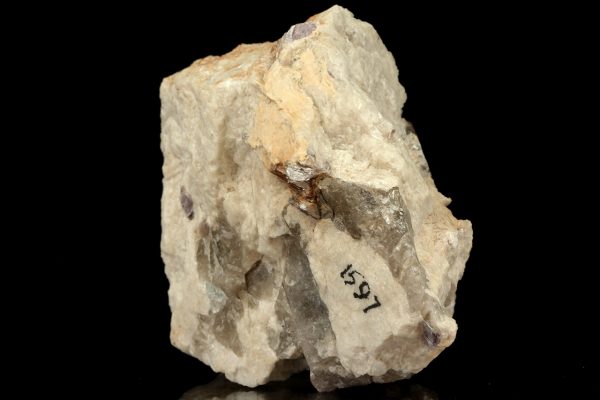 Topaz, albite, limonite - Image 9