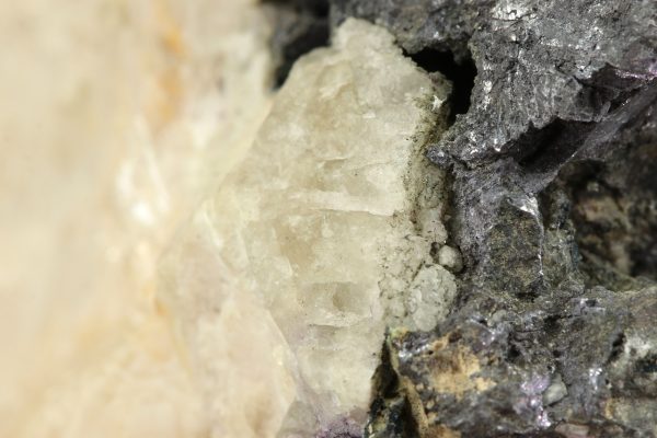 Cerussite, chalcocite, galena - Image 8