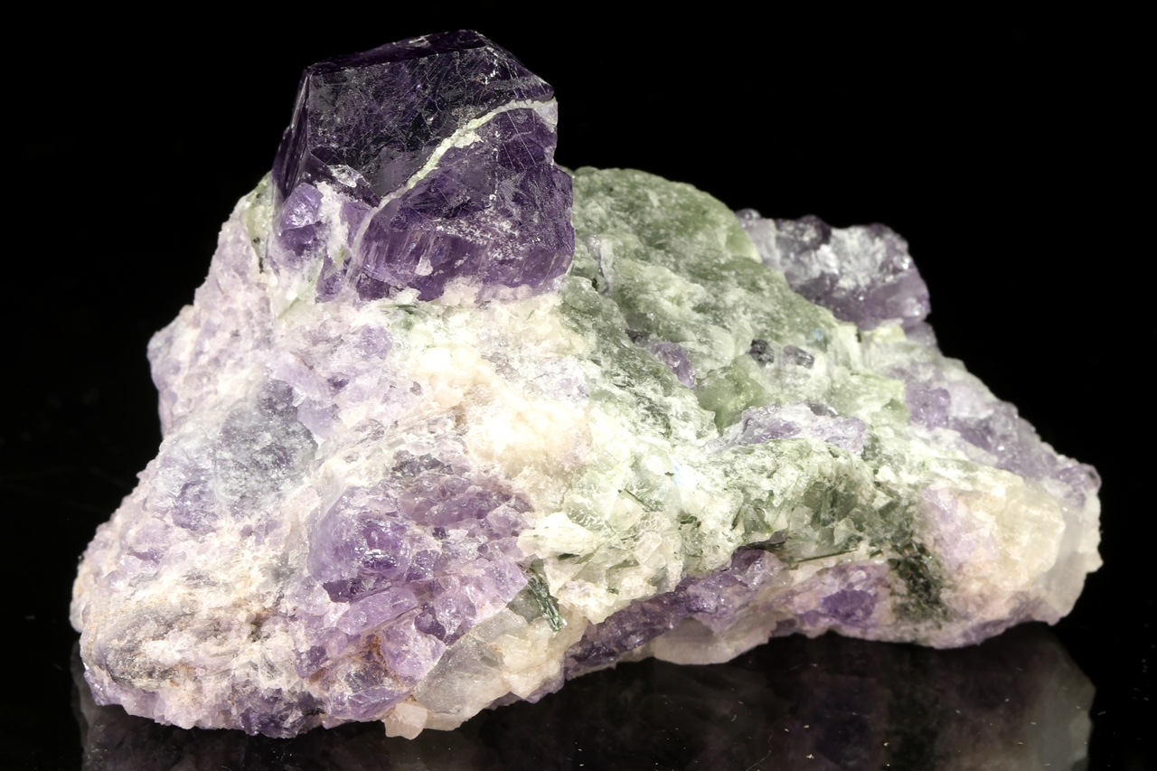 Scapolite - Image 13