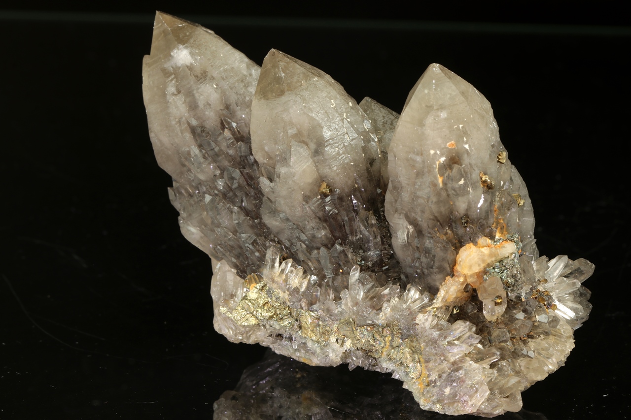 Chalcopyrite - Image 11