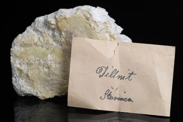 Diaspore, zunyite