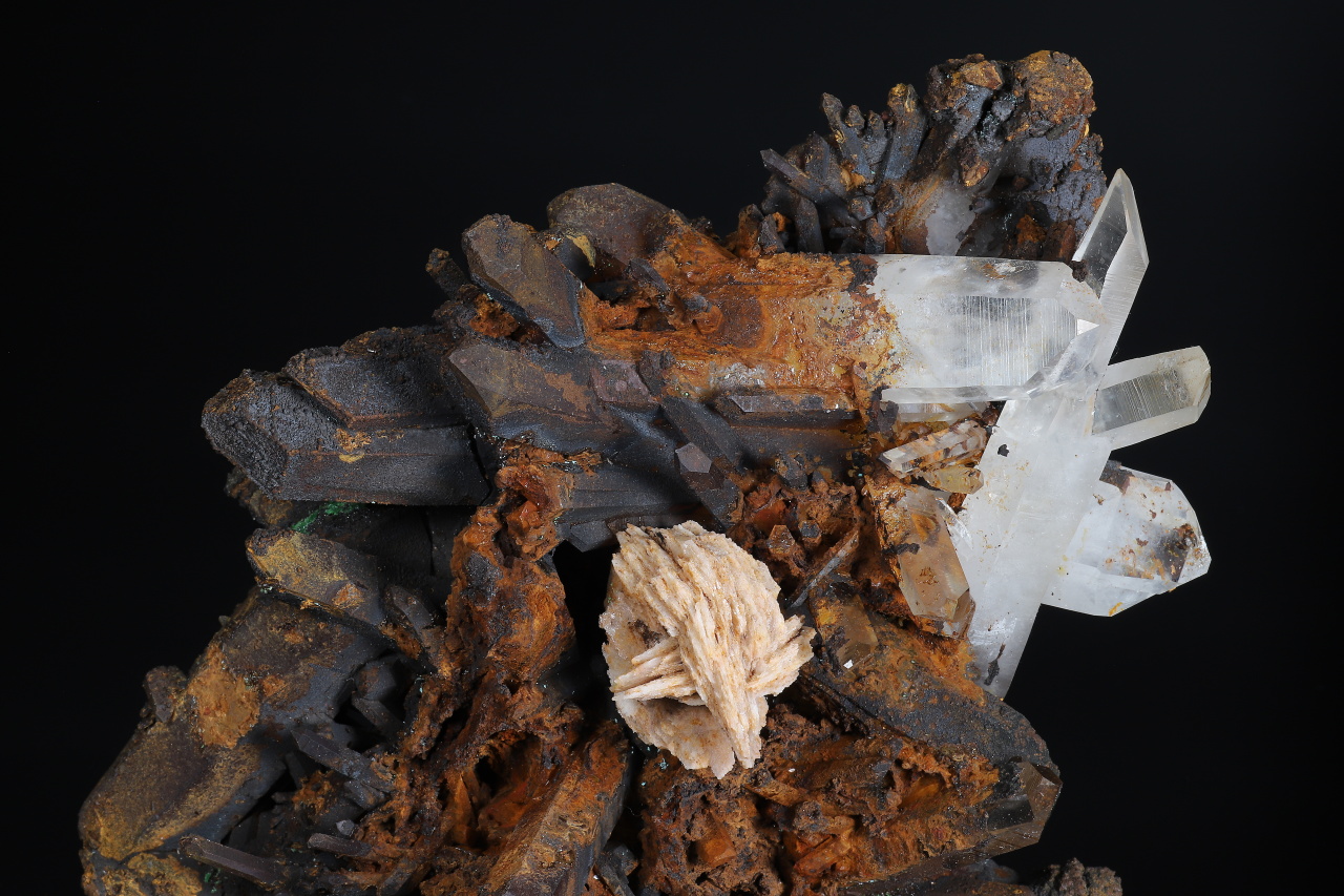 Rock crystal, baryte - Image 4