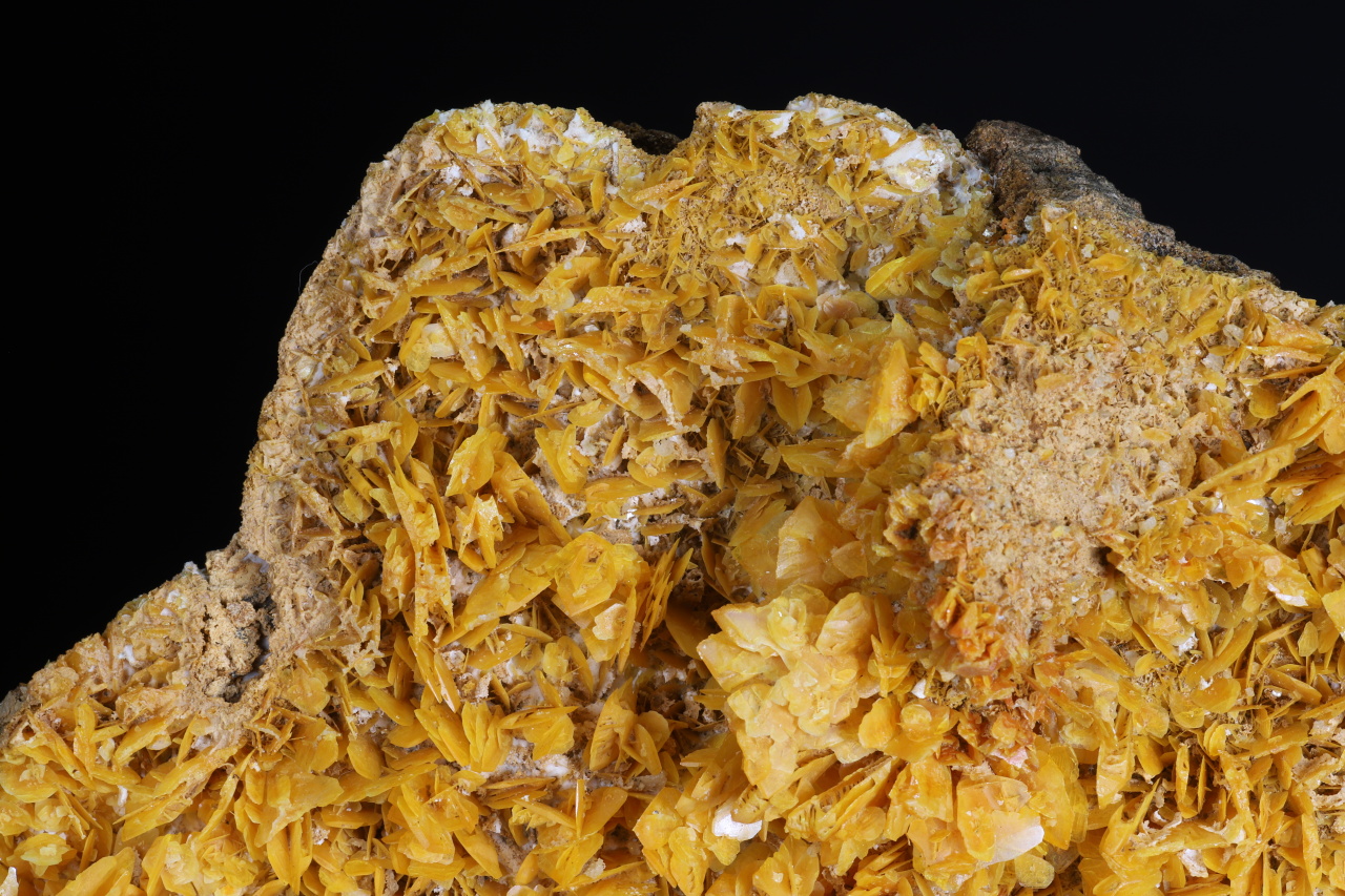 Wulfenite - Image 4