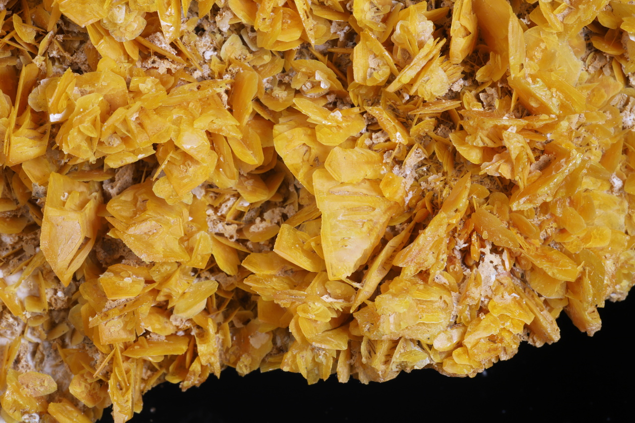 Wulfenite - Image 8