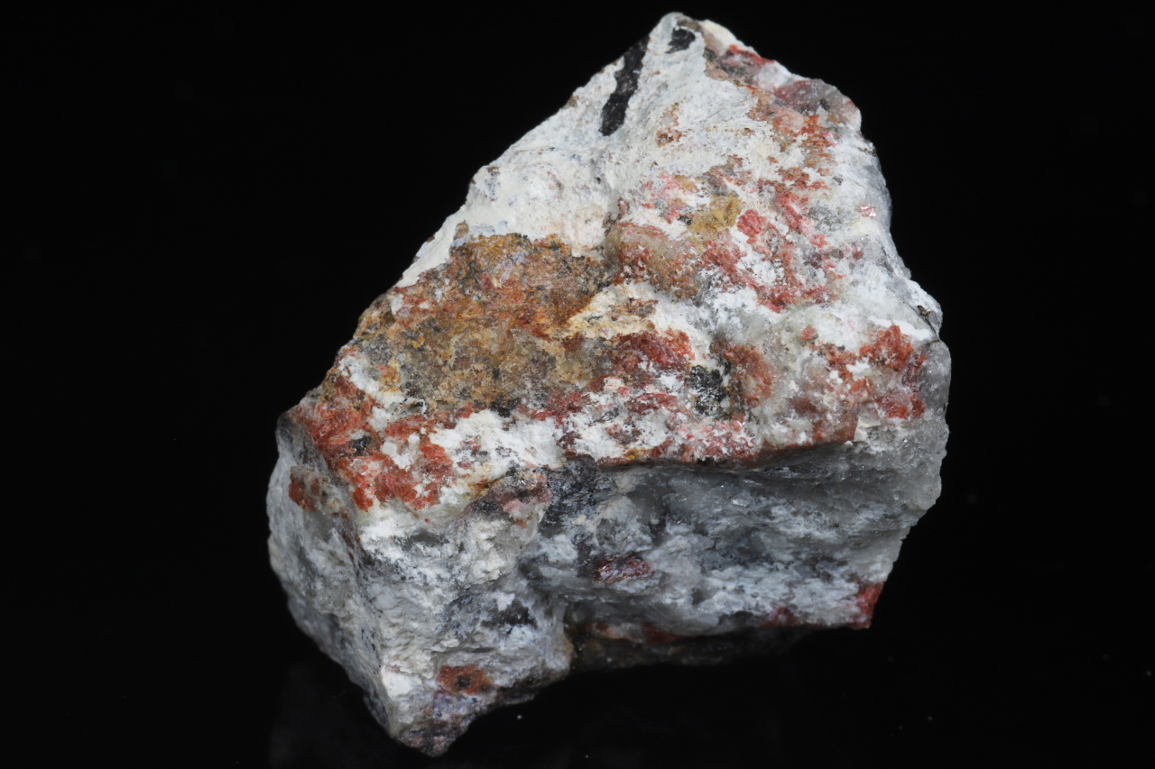 Fencooperite, gillespite, sanbornite - Image 4