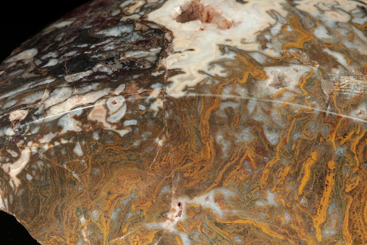 Ferruginous quartz with agate - Image 10