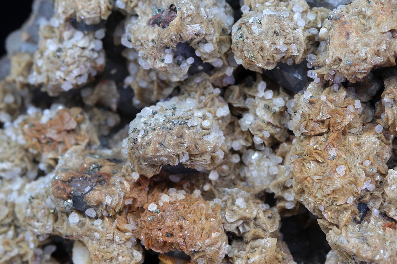 Dolomite, quartz - Image 4